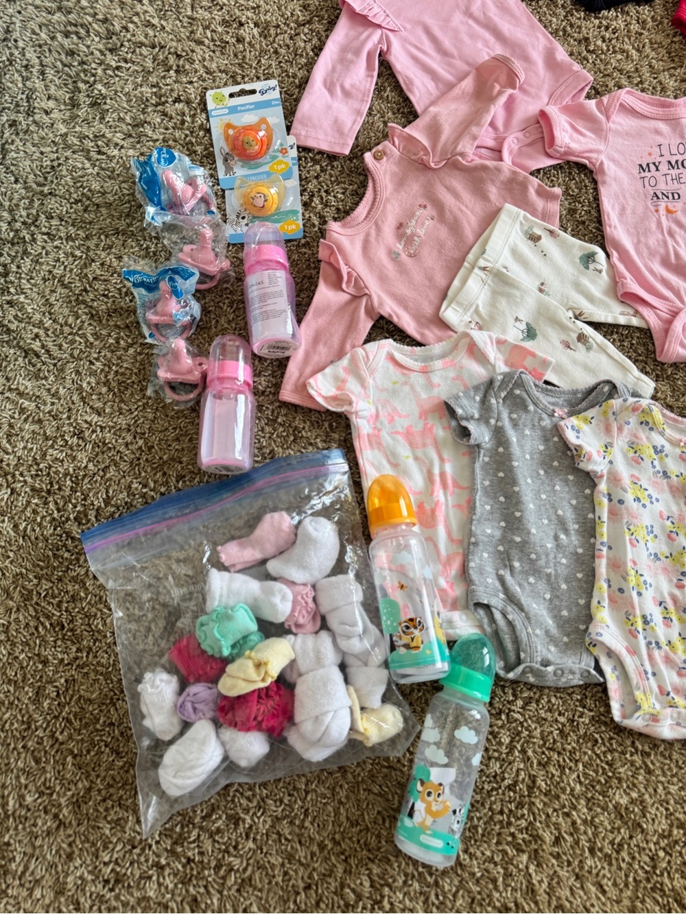Assorted Pink & Neutral Baby One-Piece Bundle - Soft Long & Short Sleeve Styles - Picture 2 of 11